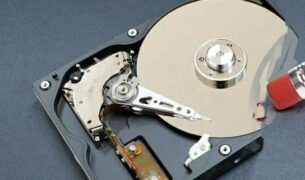 با ورودِ ضربه به هارد چه مشکلاتی ایجاد می شود؟