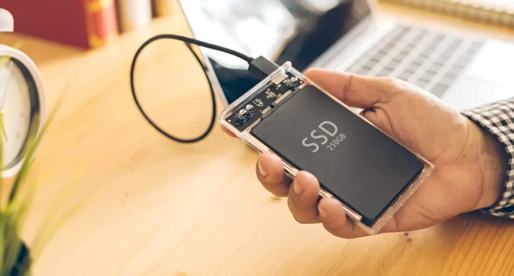 نجات داده‌ها: بازیابی اطلاعات از SSD های فرمت شده
